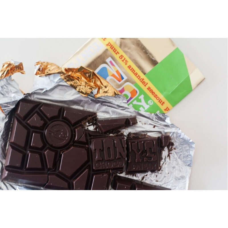 Tony's Chocolonely met eigen wikkel