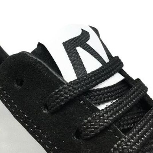 Je eigen sneakers van vegan leder made in Europe