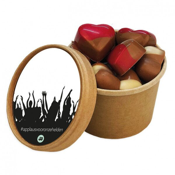 Bio beker met chocolade hartjes of duimpjes