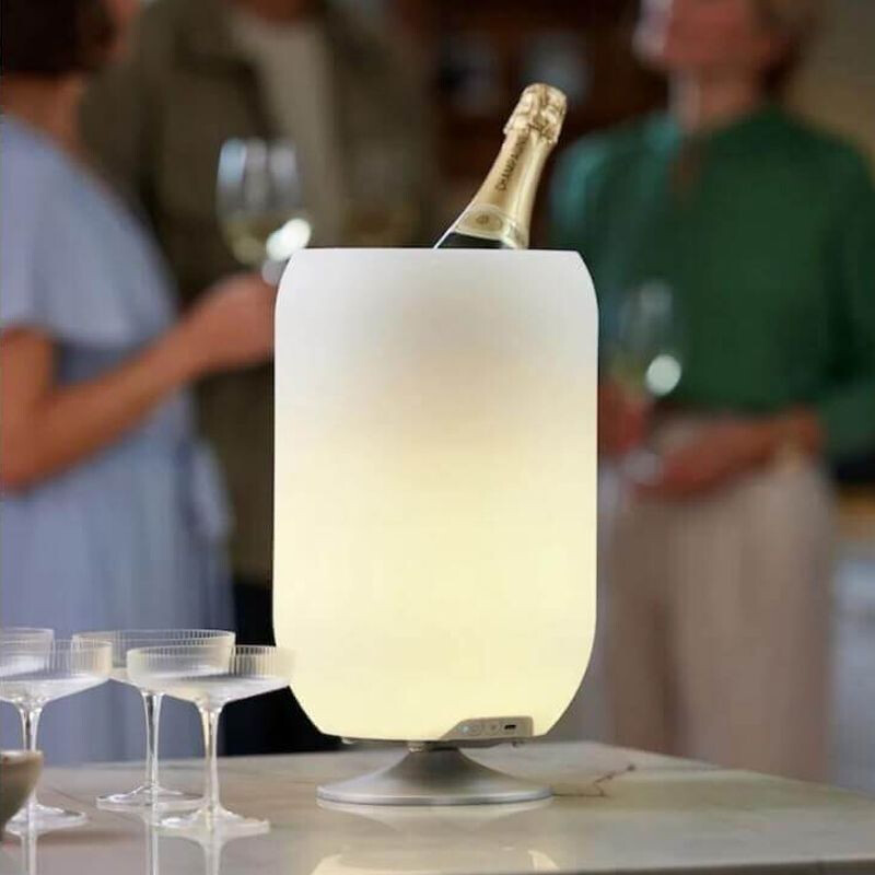 Kooduu Atmos luxe lamp, wijnkoeler en luidspreker in één