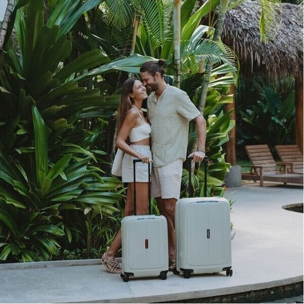Essens, een prachtig, veilig, slim en duurzaam bagageconcept van Samsonite