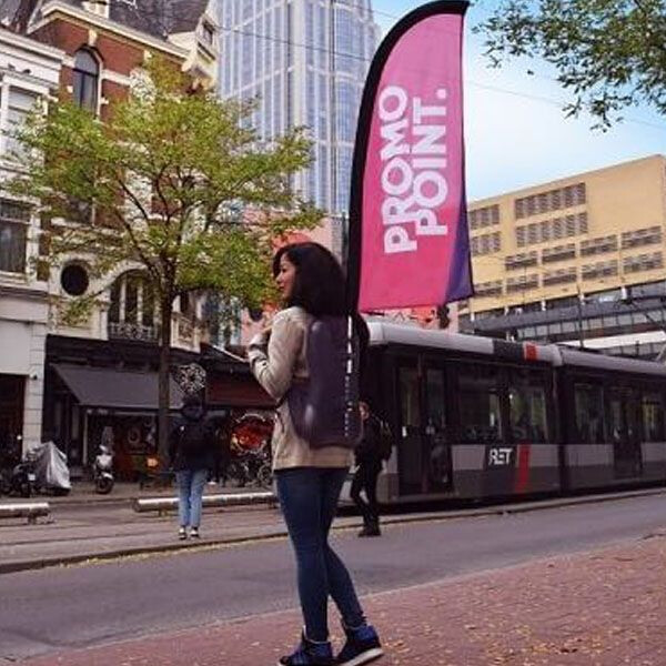 Beachflag Backpack, beachflag in een rugtas