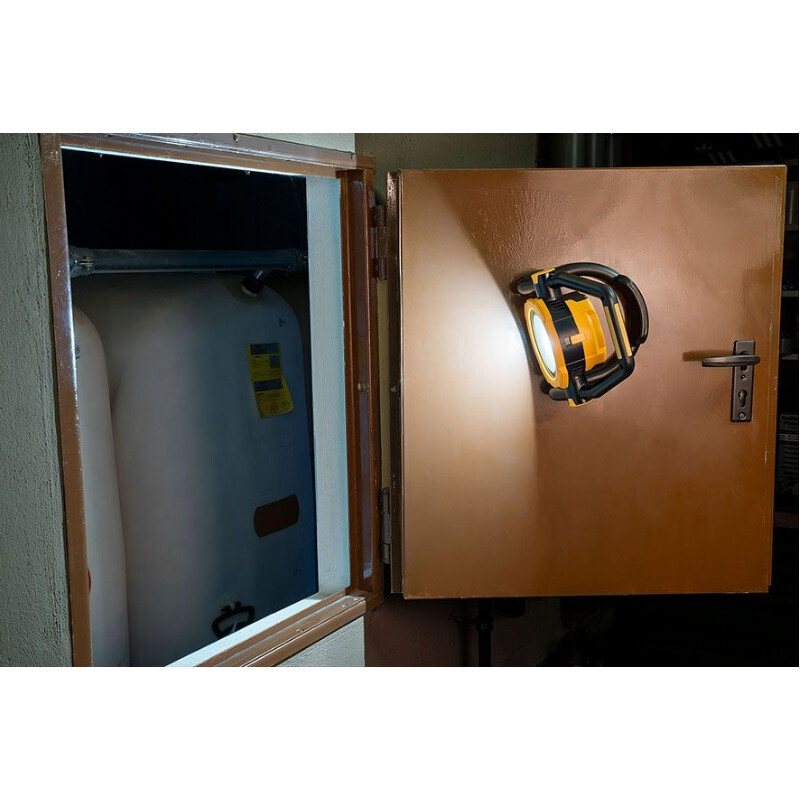 Brennenstuhl Bouwlamp magneet met powerbank 7.800mAh